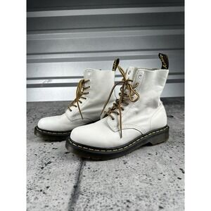 Doc Martens 26802 Laced Virginia Soft Leather 8 Eye White L8